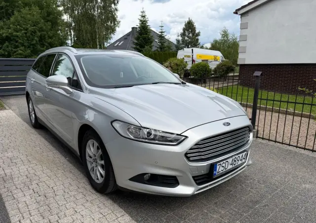 FORD Mondeo 2.0 TDCi Titanium PowerShift
