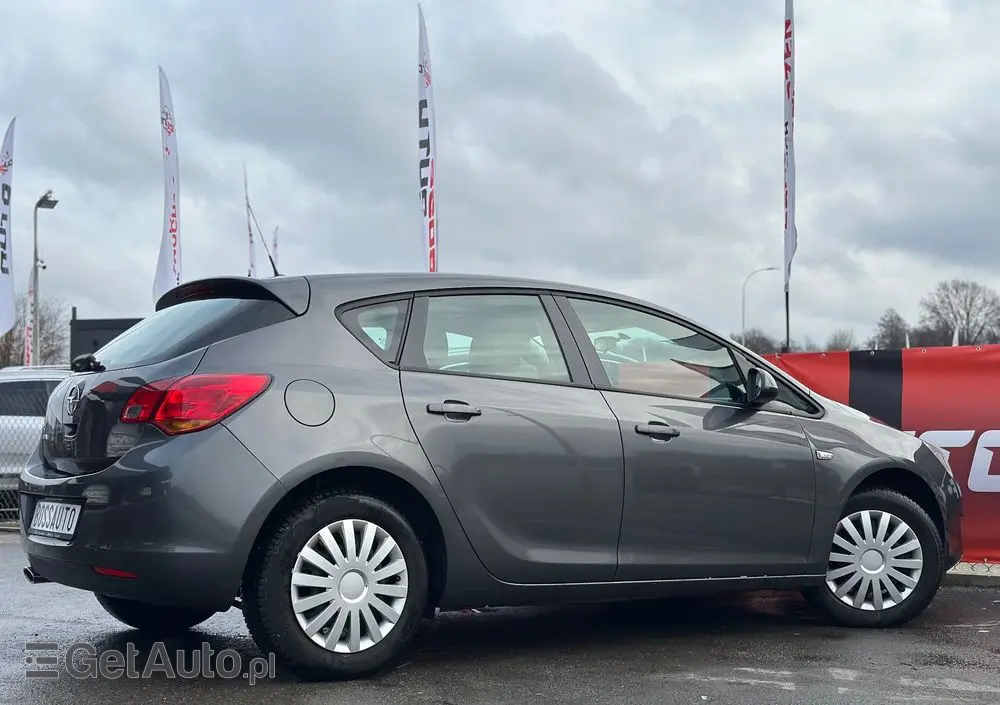 OPEL Astra 1.4 Turbo