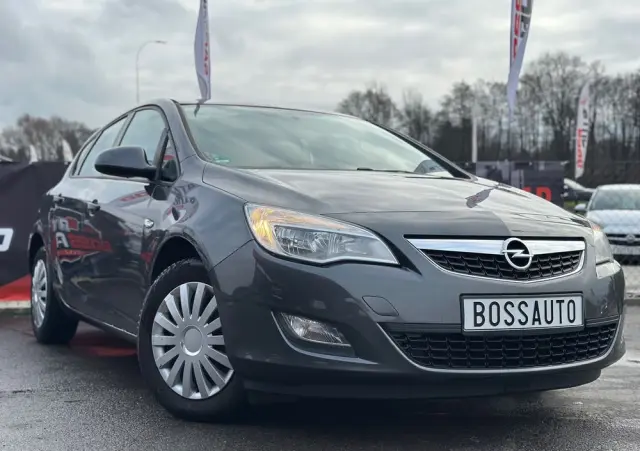 OPEL Astra 1.4 Turbo