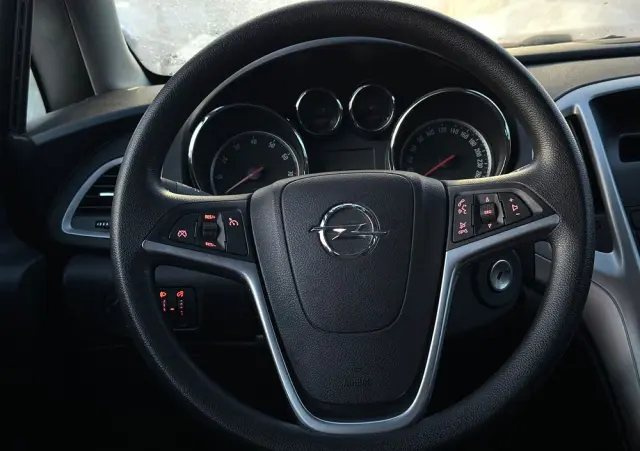 OPEL Astra 1.4 Turbo