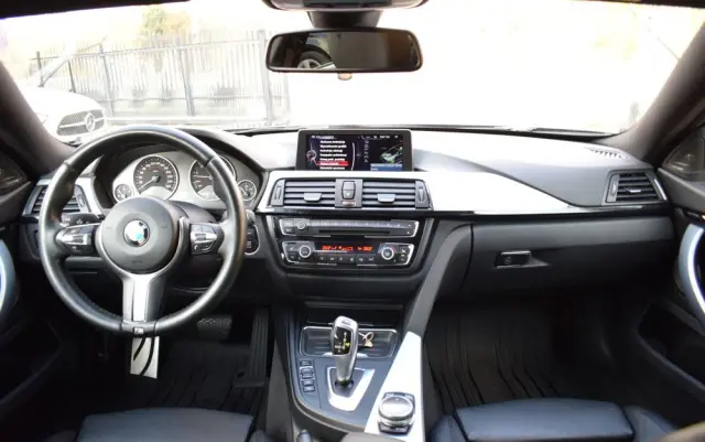 BMW Seria 4 435i Sport-Aut M Sport