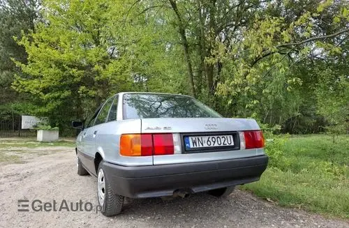 AUDI 80 