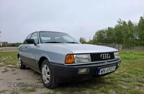 AUDI 80 