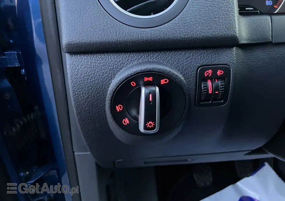 VOLKSWAGEN Golf Plus 1.6 Tour Edition