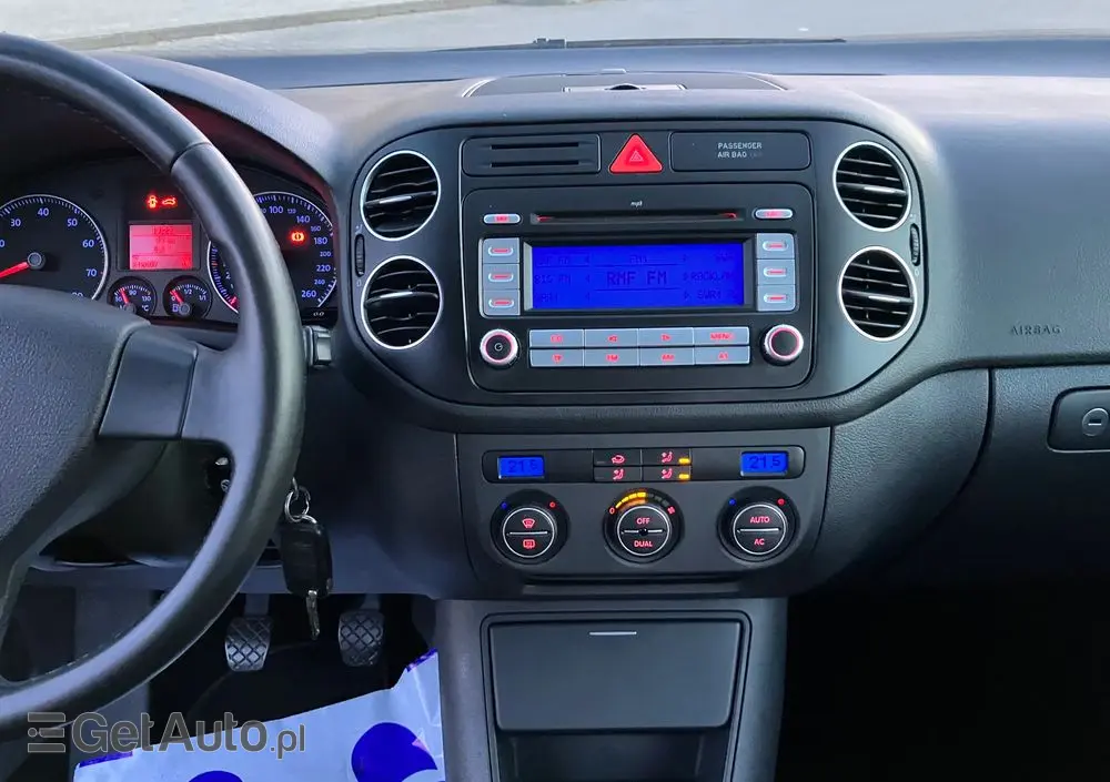 VOLKSWAGEN Golf Plus 1.6 Tour Edition