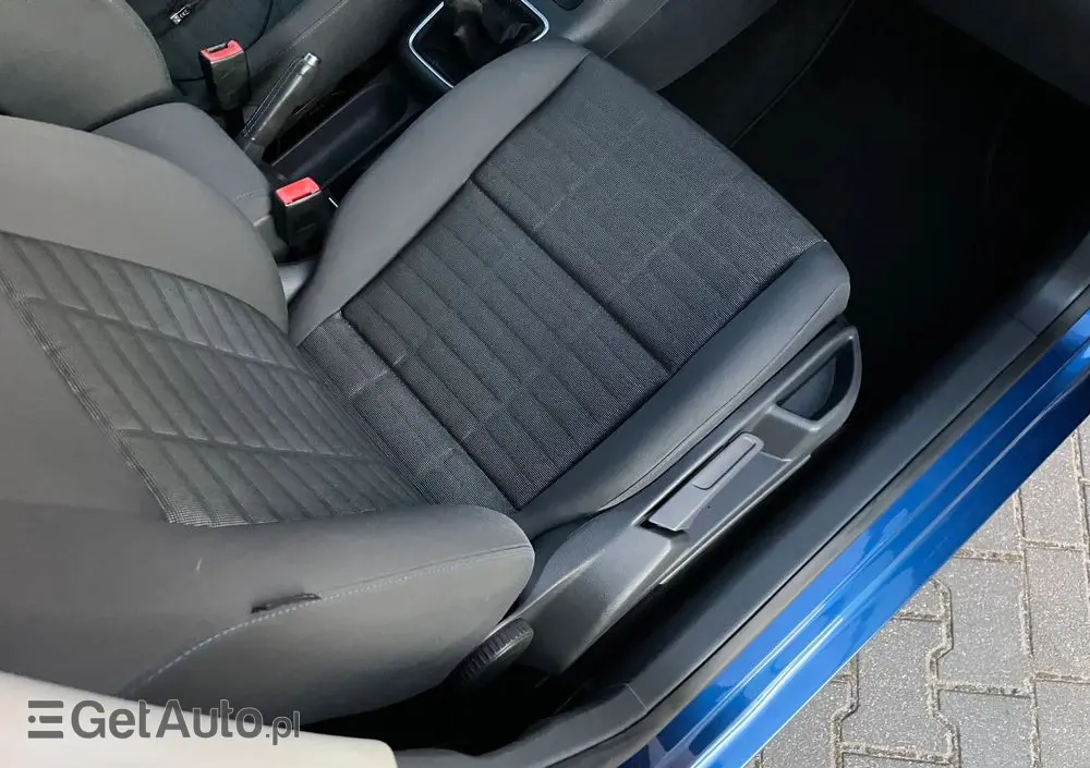 VOLKSWAGEN Golf Plus 1.6 Tour Edition