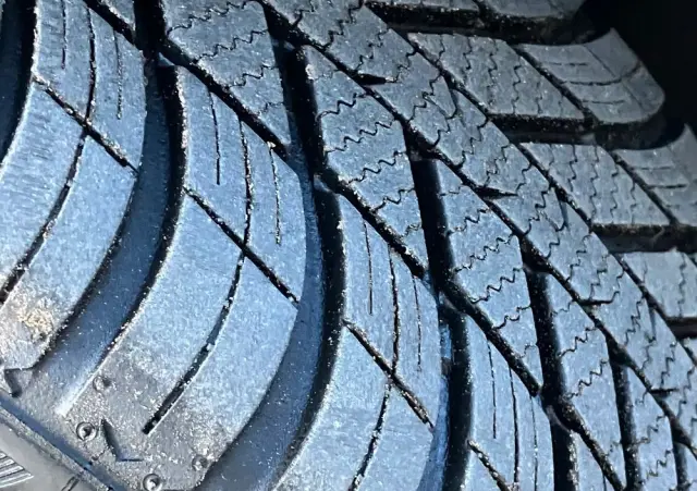 VOLKSWAGEN Golf Plus 1.6 Tour Edition