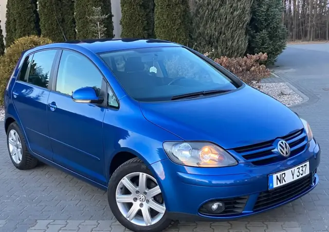 VOLKSWAGEN Golf Plus 1.6 Tour Edition