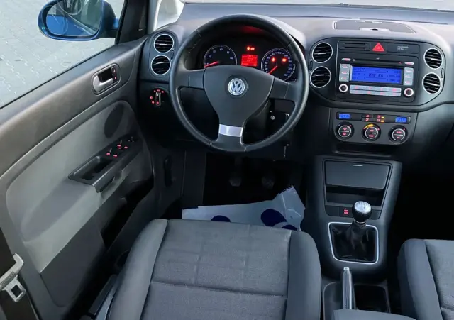 VOLKSWAGEN Golf Plus 1.6 Tour Edition