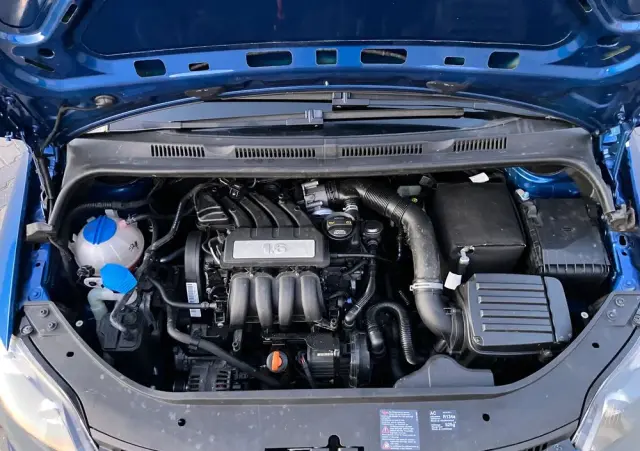 VOLKSWAGEN Golf Plus 1.6 Tour Edition