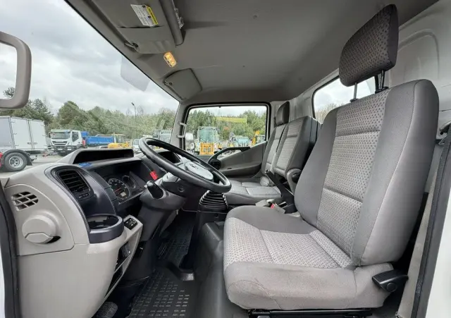 NISSAN Cabstar 
