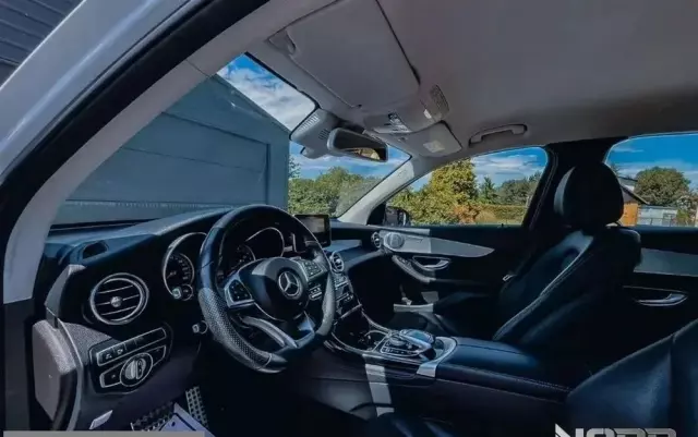 MERCEDES-BENZ GLC 350 e 4Matic 7G-TRONIC AMG Line