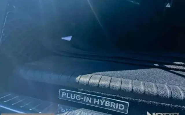 MERCEDES-BENZ GLC 350 e 4Matic 7G-TRONIC AMG Line