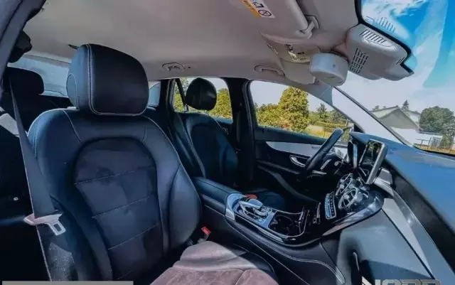 MERCEDES-BENZ GLC 350 e 4Matic 7G-TRONIC AMG Line