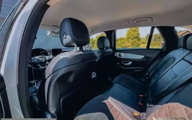 MERCEDES-BENZ GLC 350 e 4Matic 7G-TRONIC AMG Line