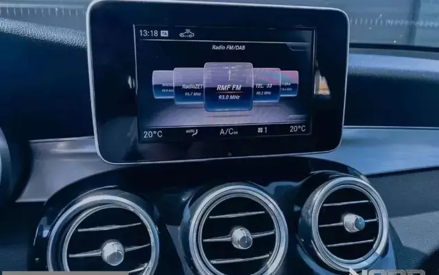 MERCEDES-BENZ GLC 350 e 4Matic 7G-TRONIC AMG Line