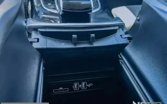 MERCEDES-BENZ GLC 350 e 4Matic 7G-TRONIC AMG Line