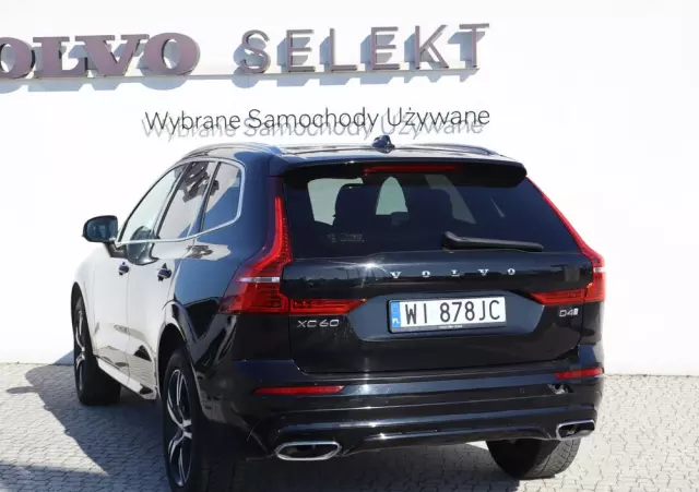 VOLVO XC 60 D4 R-Design