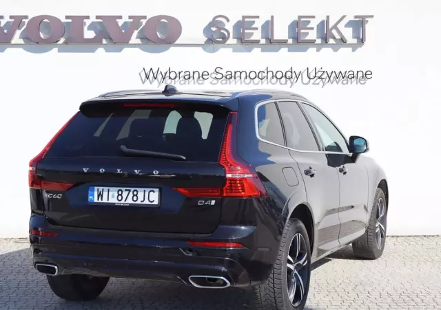 VOLVO XC 60 D4 R-Design
