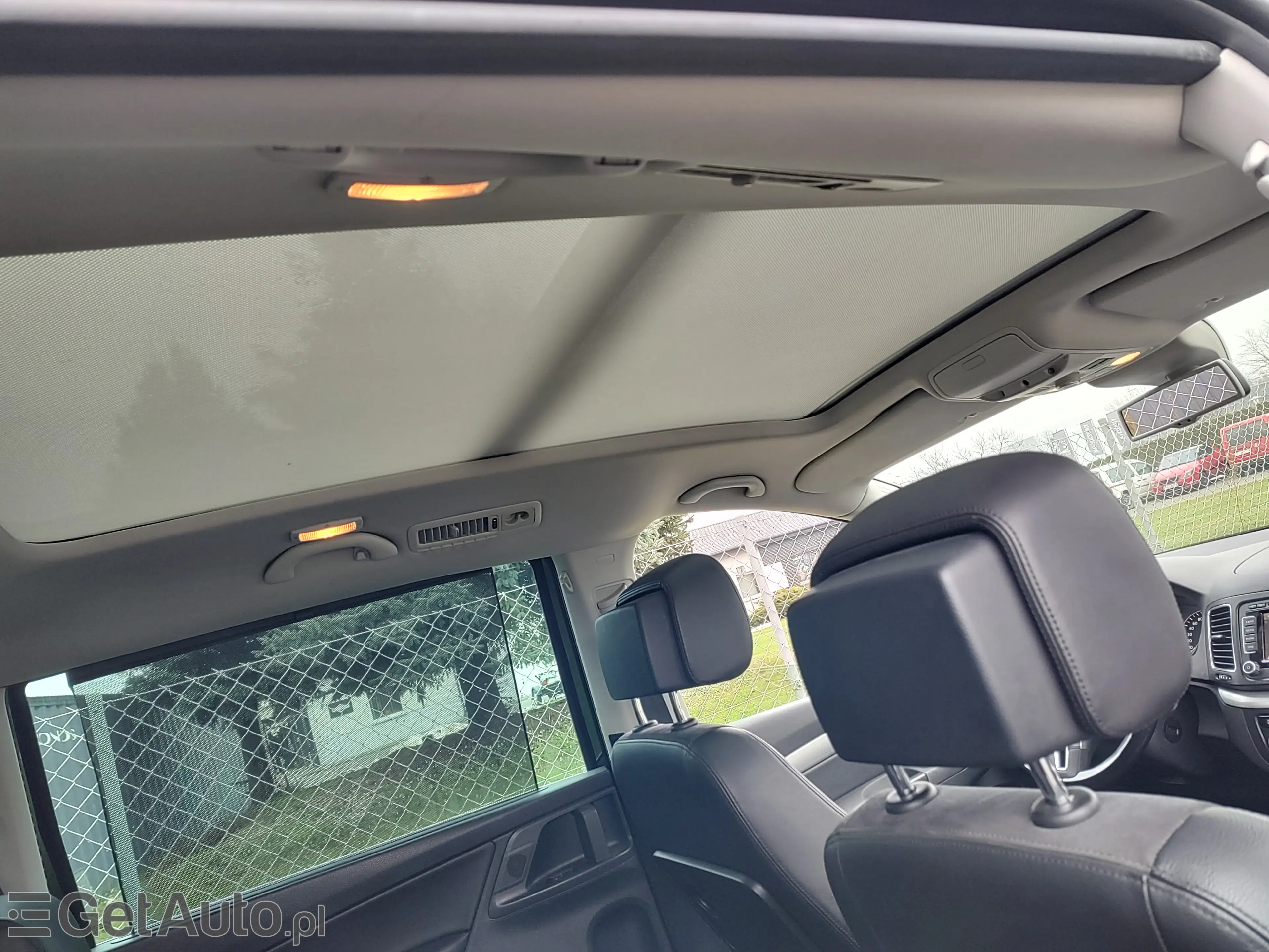 VOLKSWAGEN Sharan Highline DSG