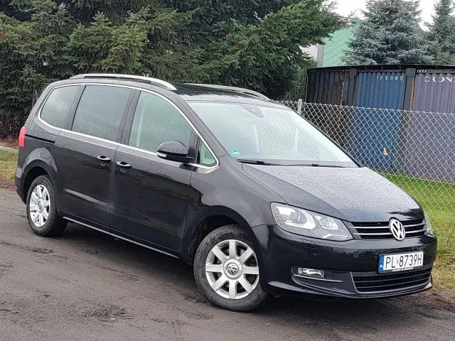 VOLKSWAGEN Sharan Highline DSG