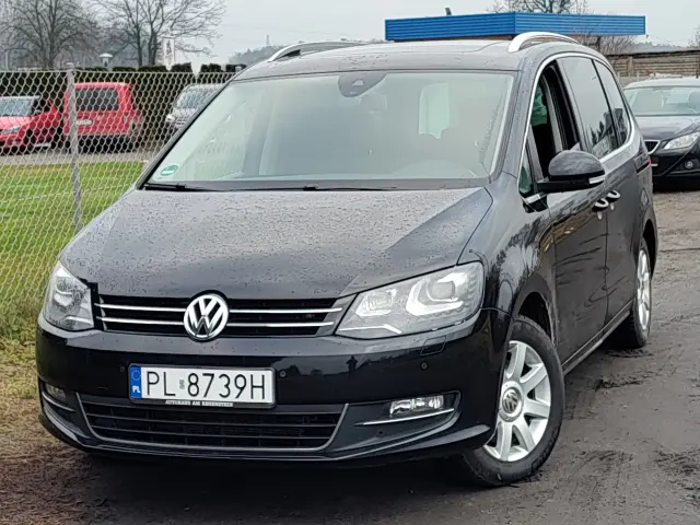 VOLKSWAGEN Sharan Highline DSG