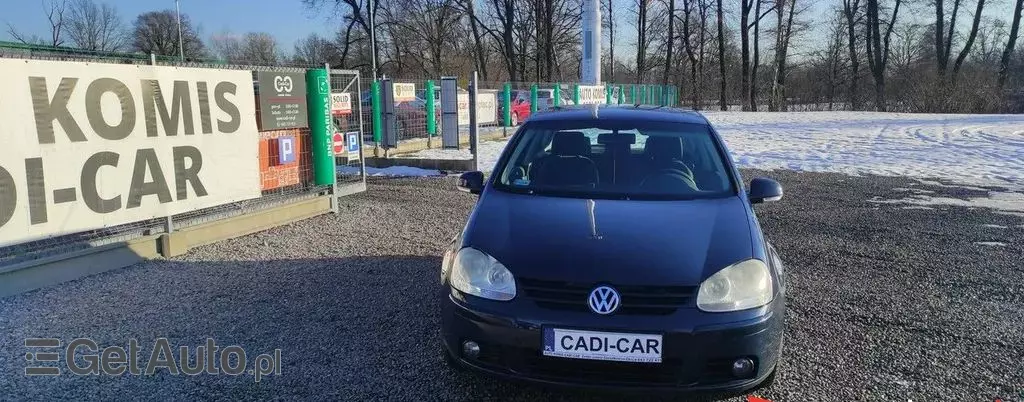 VOLKSWAGEN Golf 