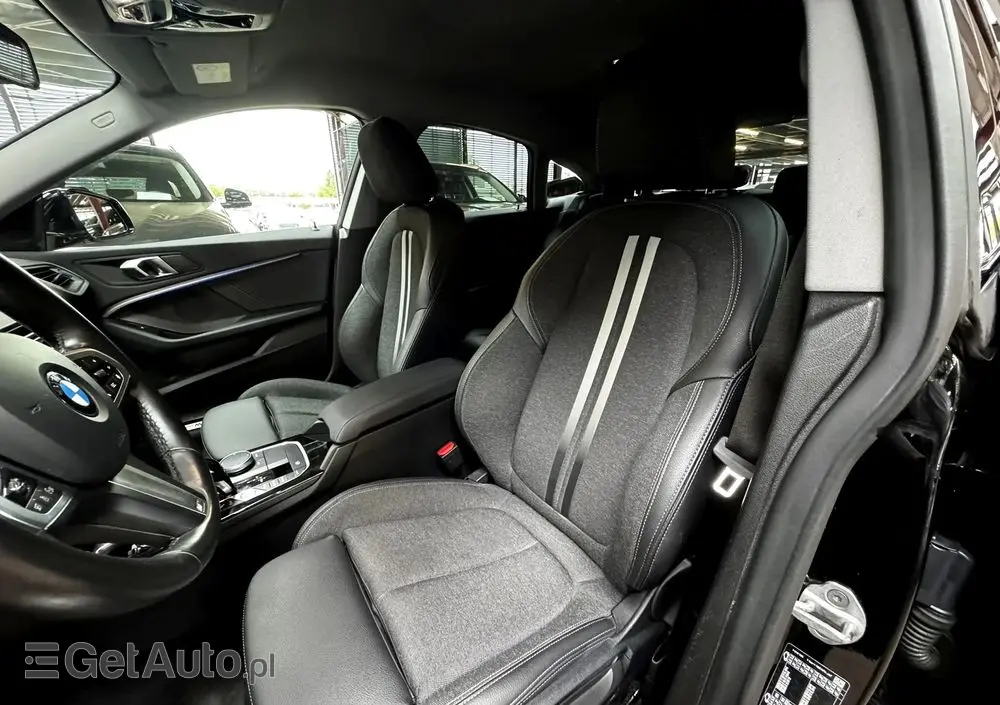 BMW Seria 2 218i M Sport