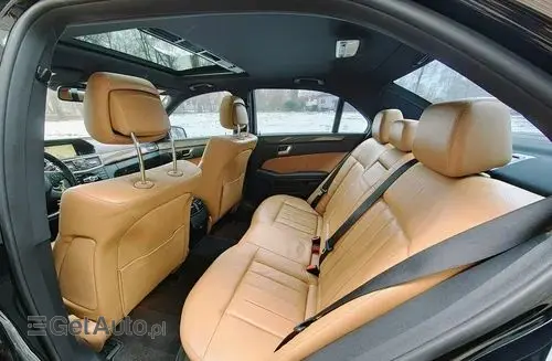 MERCEDES-BENZ Klasa E 