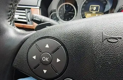 MERCEDES-BENZ Klasa E 