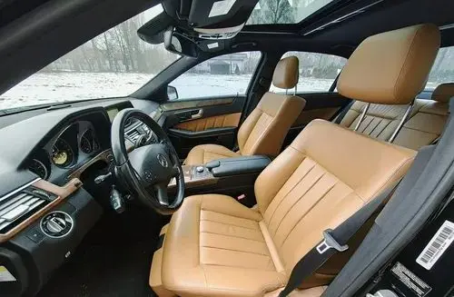 MERCEDES-BENZ Klasa E 
