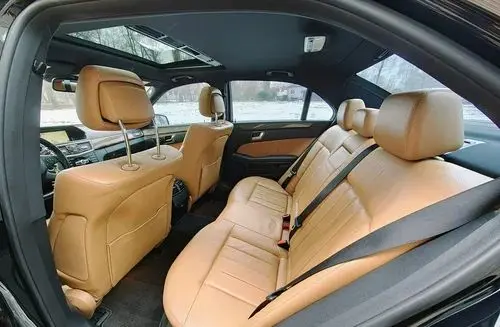 MERCEDES-BENZ Klasa E 