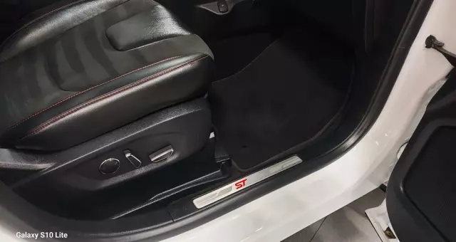 FORD Edge 2.0 EcoBlue Twin-Turbo 4WD ST-Line