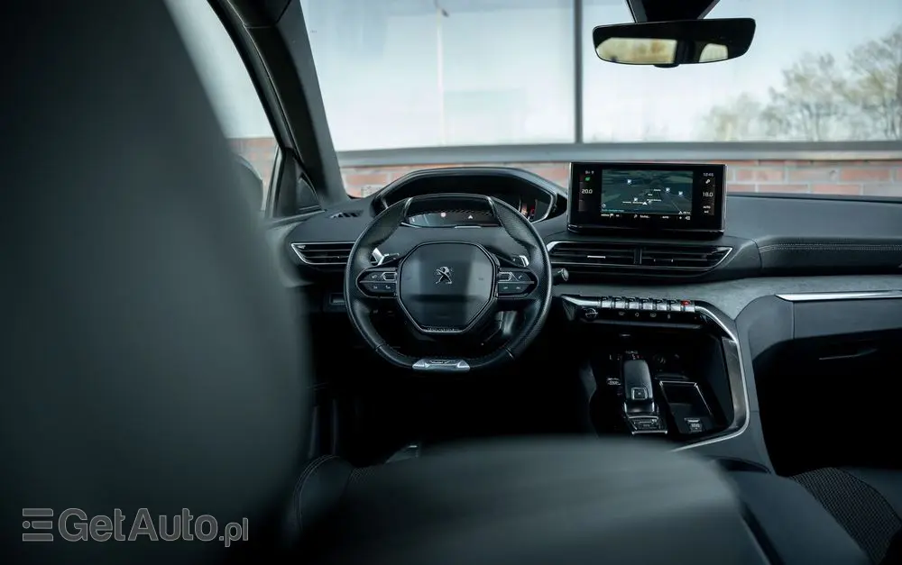 PEUGEOT 5008 BlueHDi 180 EAT8 GT Pack