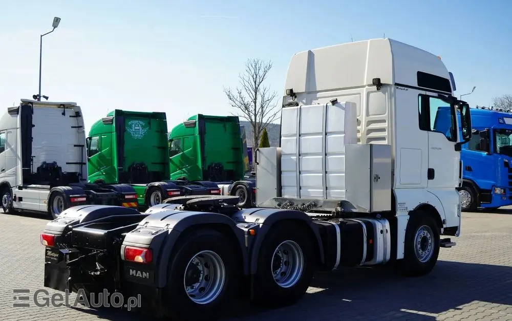 MAN TGX 33.540 / 6x4 / RETARDER / DMC: 100 TON / XXL / KLIMATYZACJA POSTOJOWA /  3 osiowy ciągnik siodłowy /  MANUAL / EURO 5 
