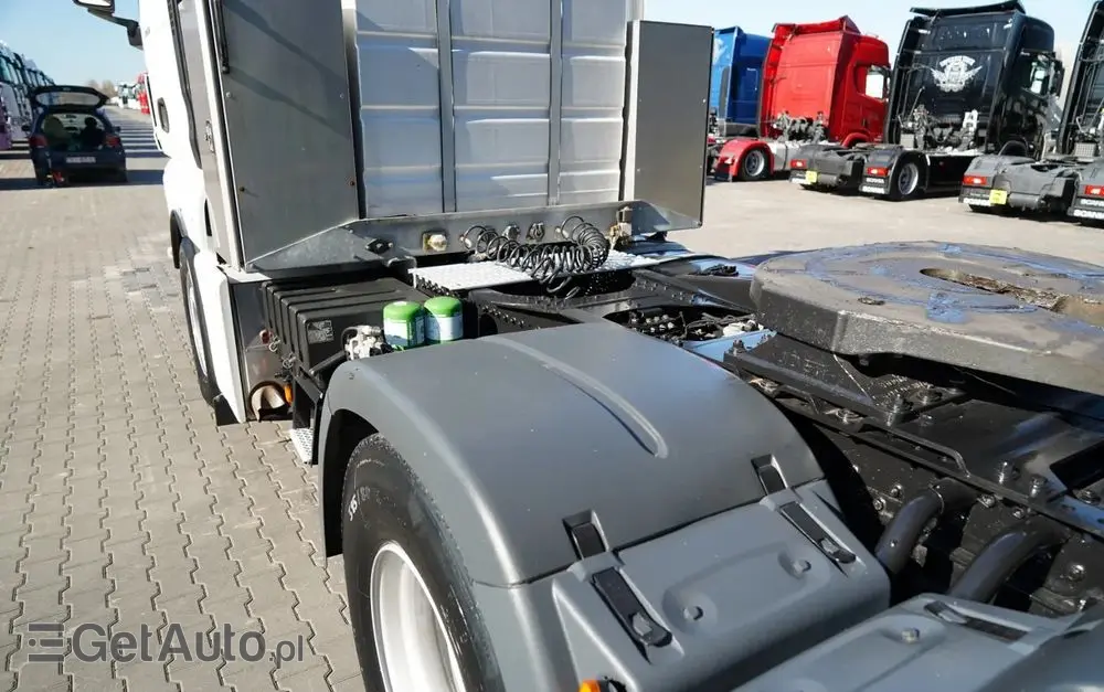 MAN TGX 33.540 / 6x4 / RETARDER / DMC: 100 TON / XXL / KLIMATYZACJA POSTOJOWA /  3 osiowy ciągnik siodłowy /  MANUAL / EURO 5 