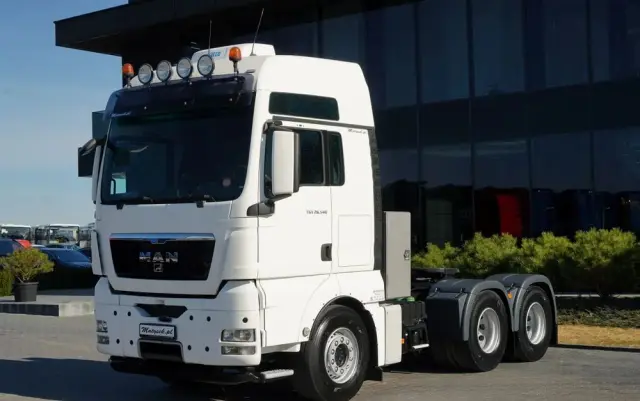 MAN TGX 33.540 / 6x4 / RETARDER / DMC: 100 TON / XXL / KLIMATYZACJA POSTOJOWA /  3 osiowy ciągnik siodłowy /  MANUAL / EURO 5 