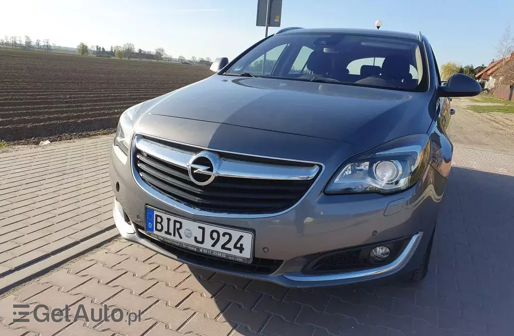 OPEL Insignia 
