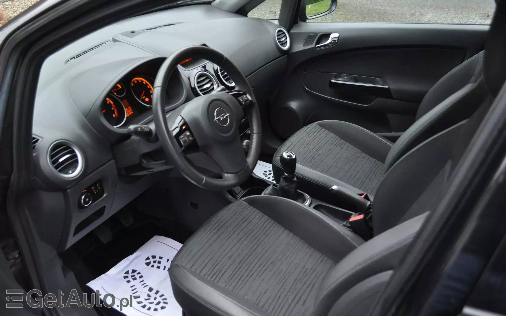 OPEL Corsa 1.4 16V Energy