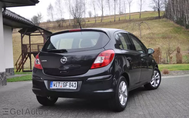 OPEL Corsa 1.4 16V Energy
