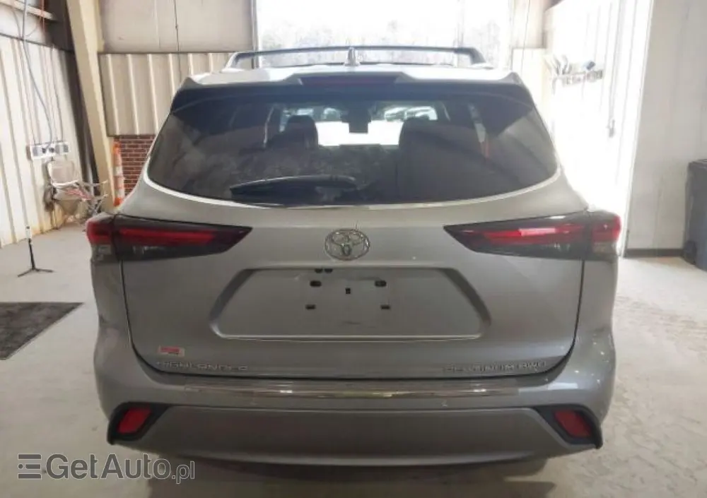TOYOTA Highlander 