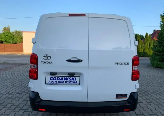 TOYOTA ProAce 2,0 D-4D Long 3.0t Brygadówka 