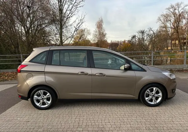 FORD Grand C-MAX 1.5 TDCi Start-Stopp-System Titanium