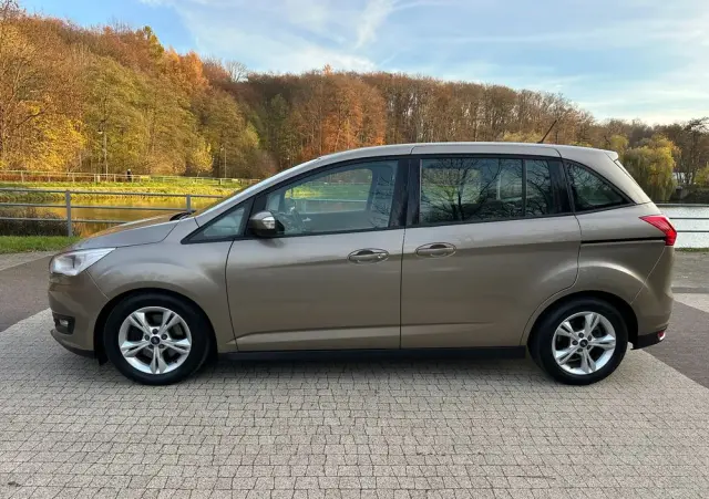 FORD Grand C-MAX 1.5 TDCi Start-Stopp-System Titanium