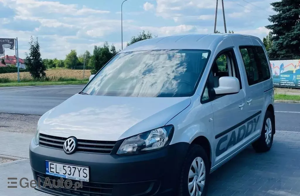 VOLKSWAGEN Caddy California 