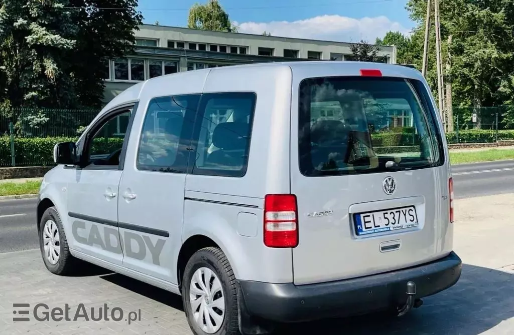 VOLKSWAGEN Caddy California 