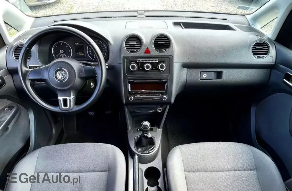 VOLKSWAGEN Caddy California 