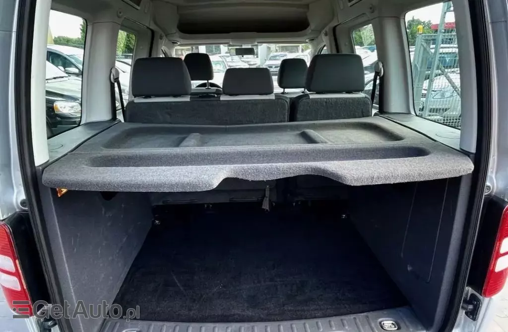 VOLKSWAGEN Caddy California 