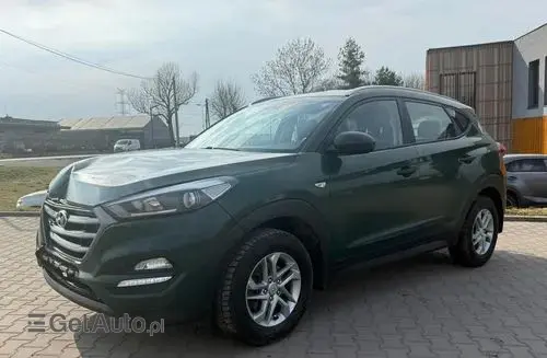 HYUNDAI Tucson 