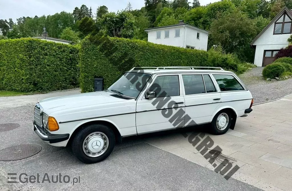 MERCEDES-BENZ W 123 